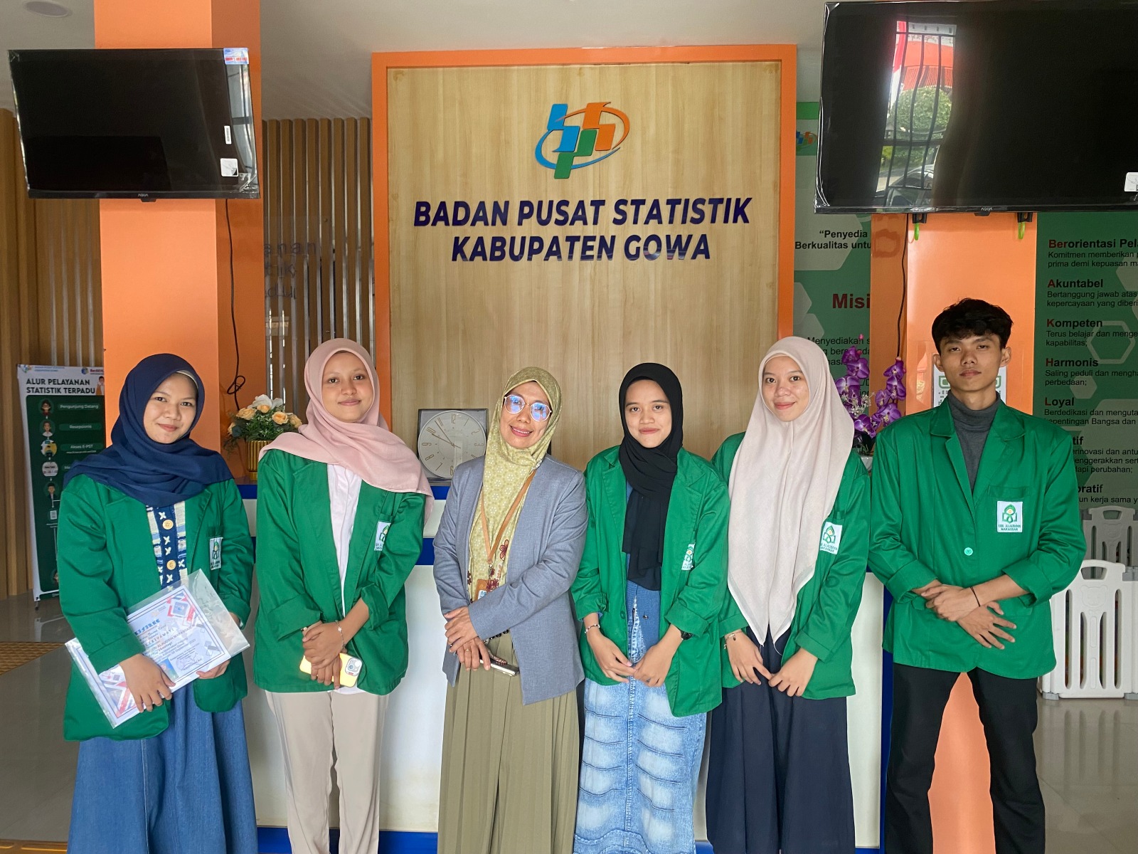 Kunjungan BPS Gowa Oleh Ketua Prodi Matematika dan para Dosen Sekaligus Penarikan Mahasiswa PKL